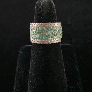 Vintage sterling silver and turquoise ring size 7. R3